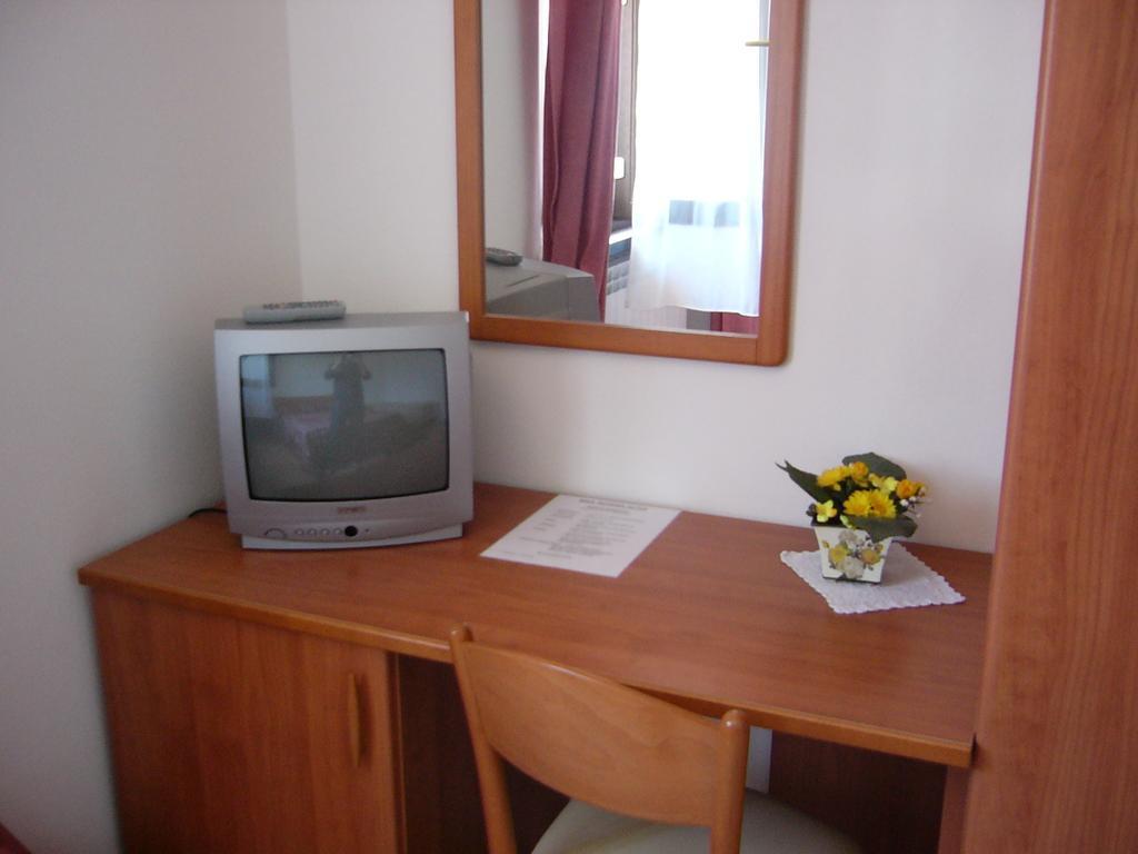 Nonna Alda Bed and Breakfast Viareggio Kamer foto